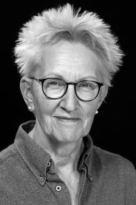 Assistentin der Bildhauerei Assistentin der Bildhauerei